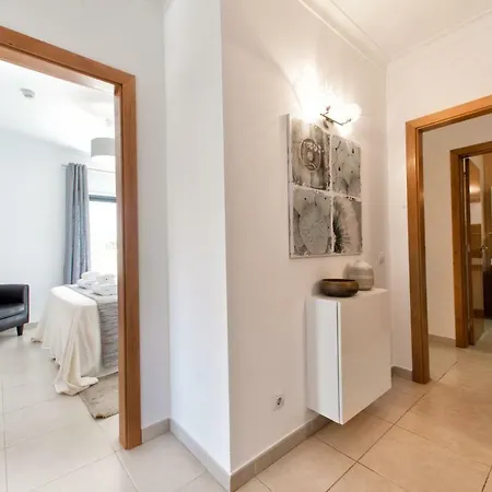 By The Sea - Ar Apartment