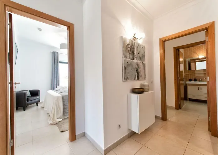 By The Sea - Ar Apartman