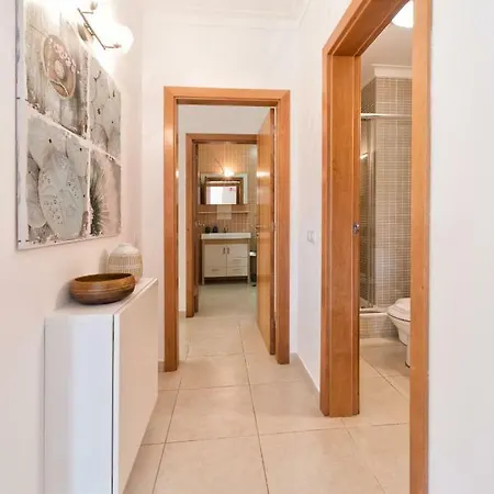 By The Sea - Ar Portimão