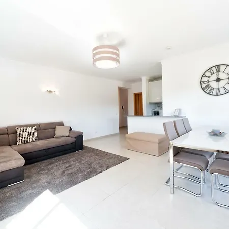 By The Sea - Ar Portimão